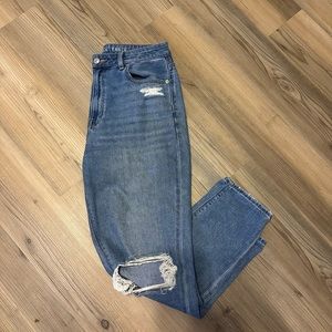 American Eagle Size 10 Mom Jeans